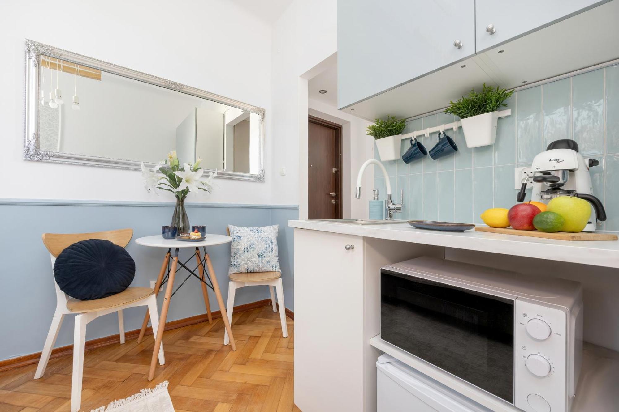 J&W Apartments Studio Solidarnosci Варшава Екстериор снимка