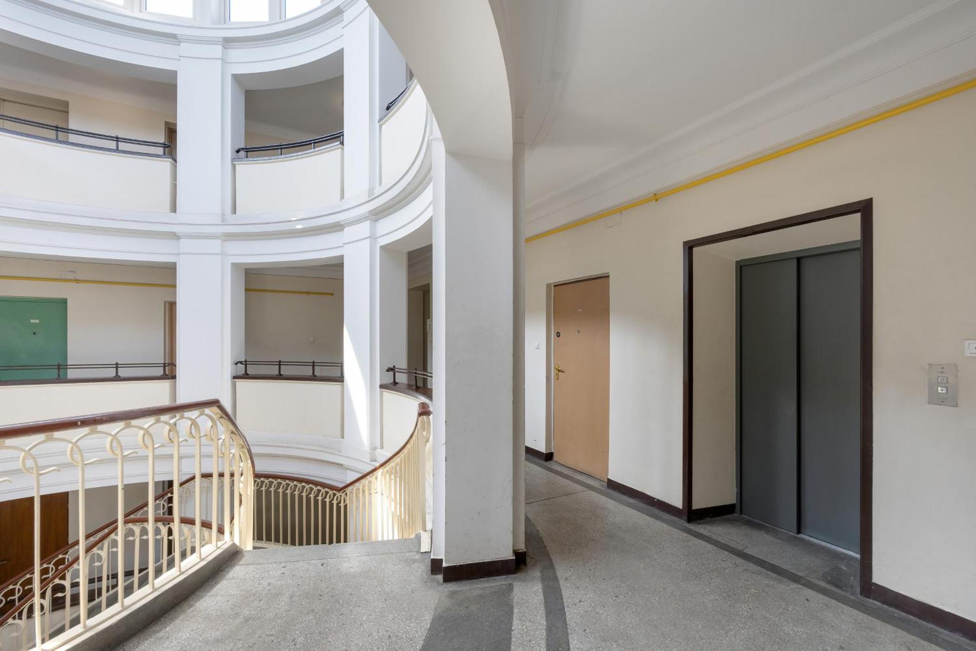 J&W Apartments Studio Solidarnosci Варшава Екстериор снимка