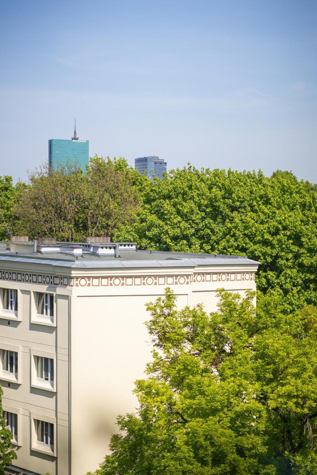 J&W Apartments Studio Solidarnosci Варшава Екстериор снимка
